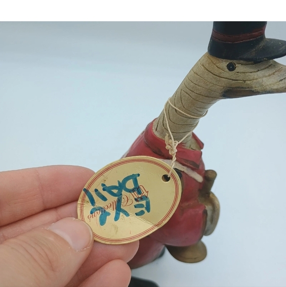 Red Soldier Figurine - Picture 7 of 7